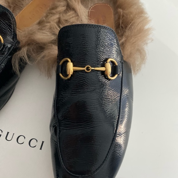 Gucci Princeton Leather Slippers with Fur - Picture 3 of 9
